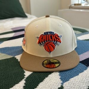 New York Knicks SnapBack hat